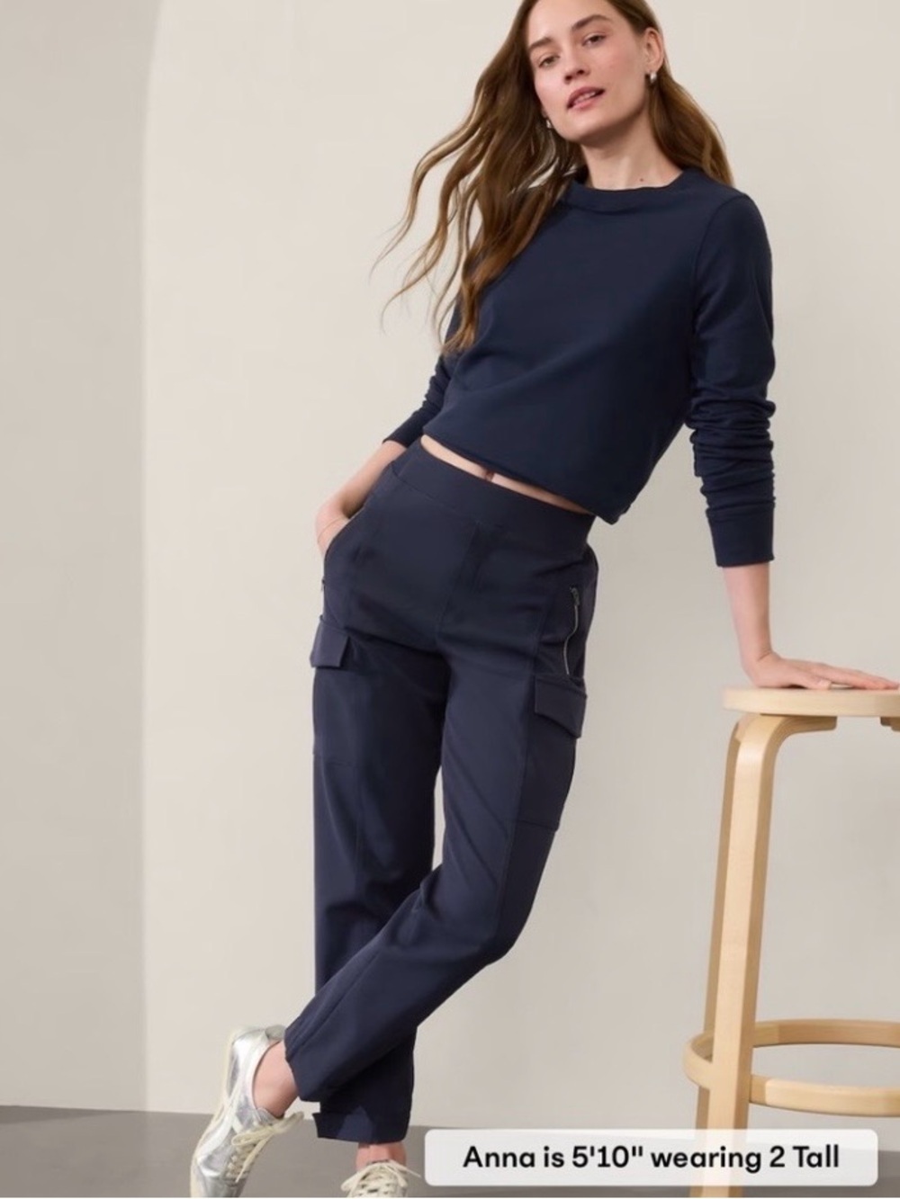 Athleta Navy Cargo Joggers with Side Pockets - Size 2